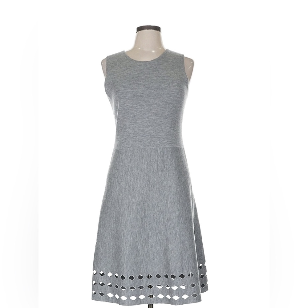 Elie Tahari Gray Midi Dress